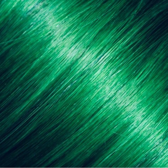 🌱 5 for 30! 💚 Long Clip-In Hair Extension Neon Green 21” - Picture 2 of 8